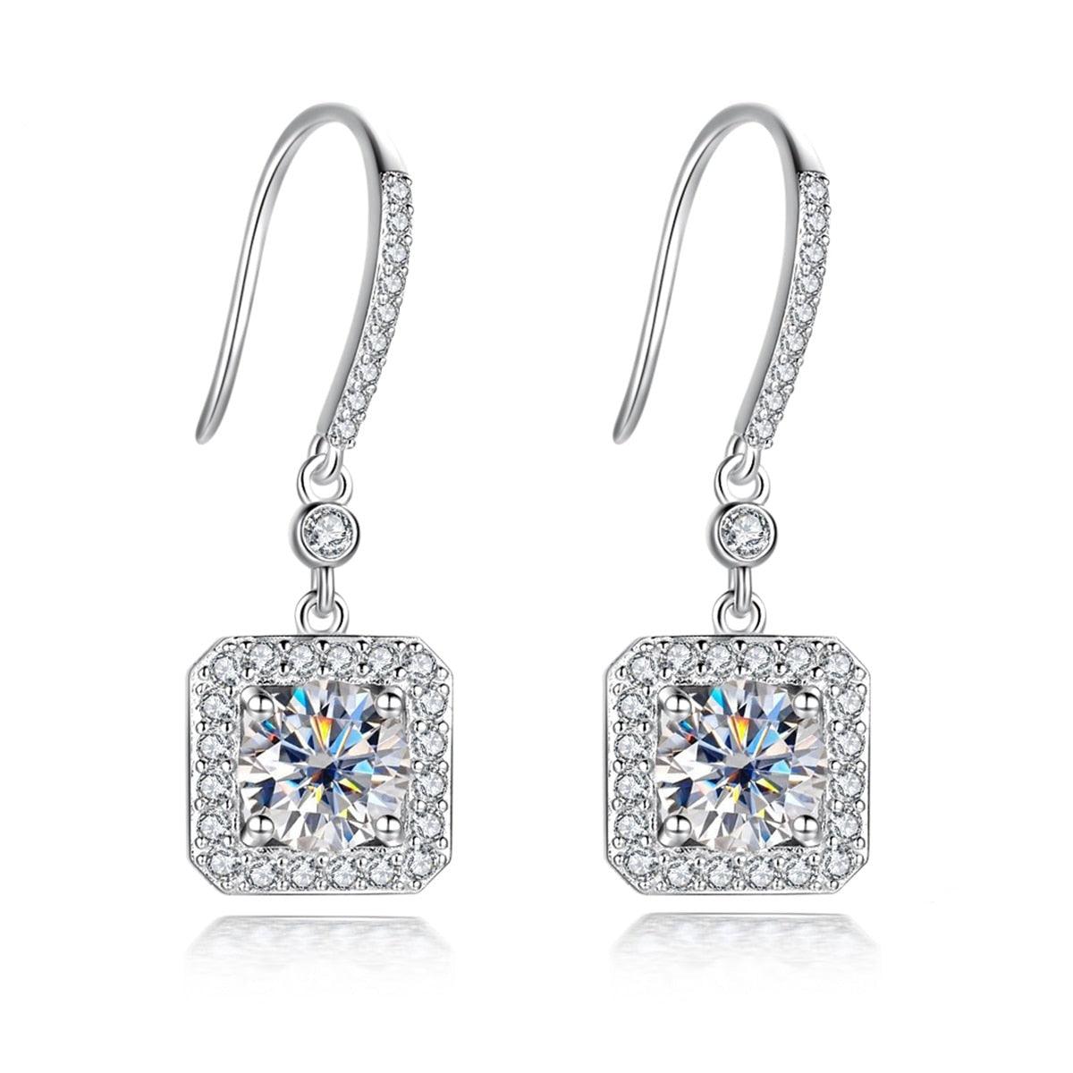 Brinco Gota Prisma com Moissanite – Prata 925
