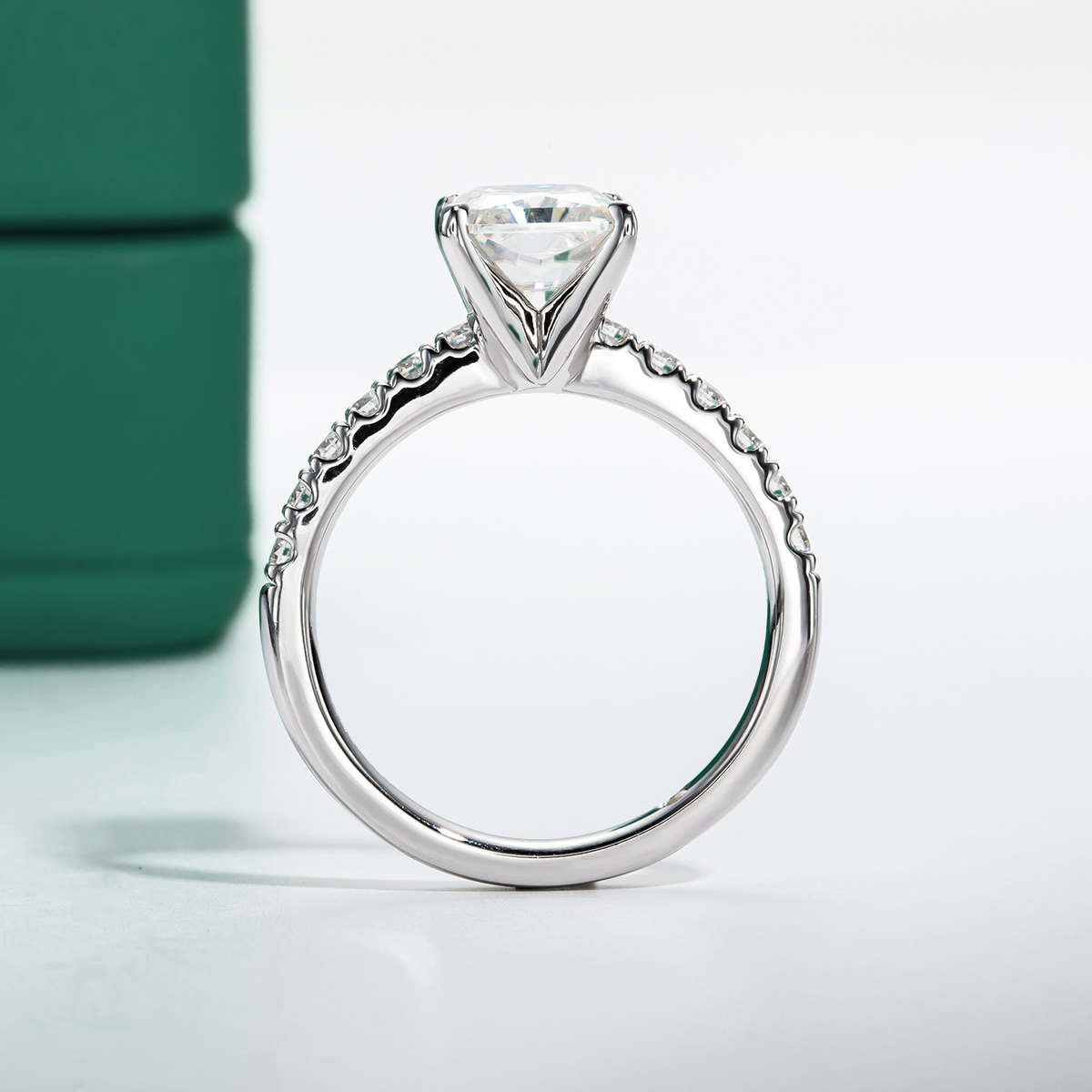 Anel Promise Lumière com Moissanite – Ouro Branco 18k