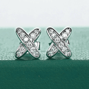 Brinco Cruz com Moissanite – Prata 925