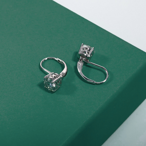 Brinco Gota Elegante com Moissanite – Prata 925