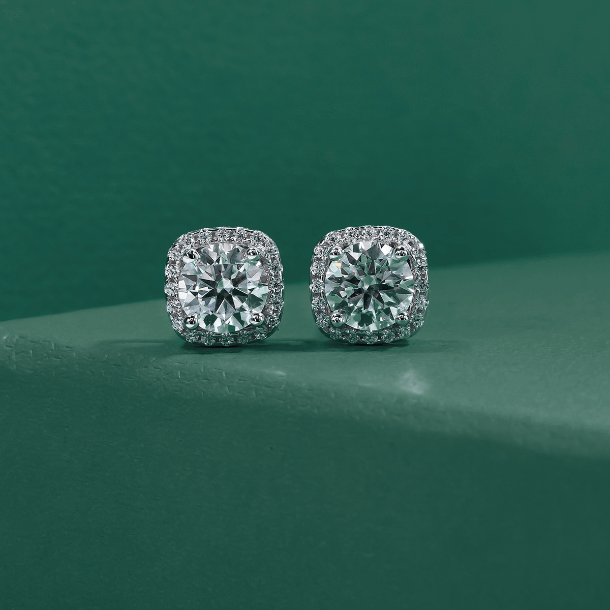 Brinco Lumière com Moissanite Cravejado – Prata 925