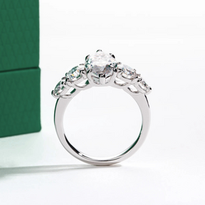 Anel Siena Moissanite - Ouro Branco 18k