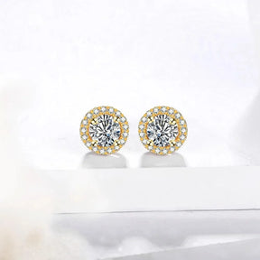 Brinco Cravejado com Moissanite – Ouro 18k