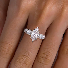 Anel Siena Moissanite - Ouro Branco 18k