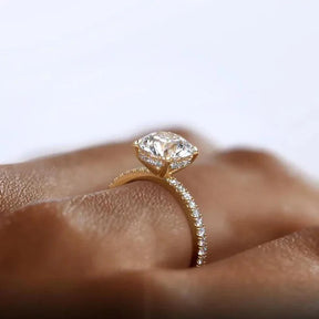 Anel Solitário Coroa de Luz com Moissanite – Ouro 18k