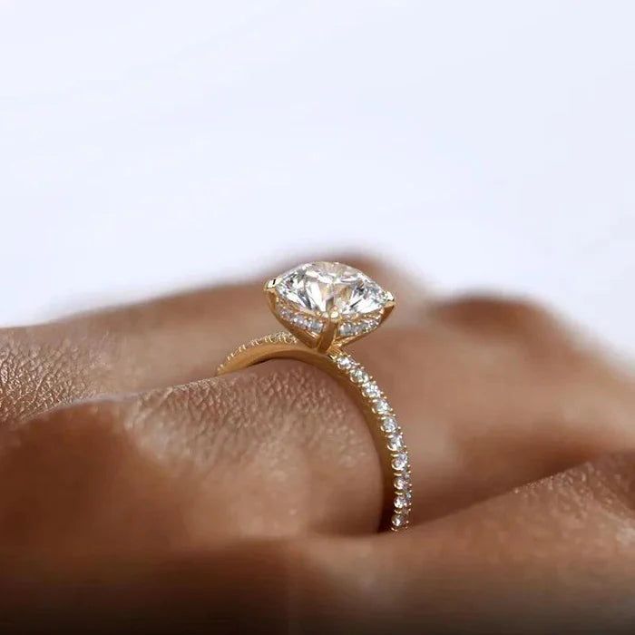 Anel Solitário Coroa de Luz com Moissanite – Ouro 18k