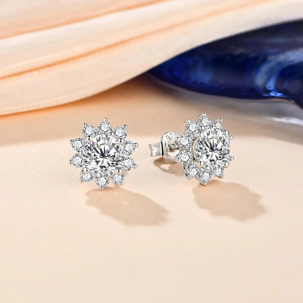 Brinco Flor de Cristal com Moissanites – Prata 925