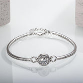 Pulseira Coroa Brilhante com Moissanites – Ouro Branco 18k