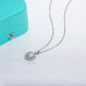 Colar Ponto de Amor com Moissanite Cravejado – Ouro Branco 18k