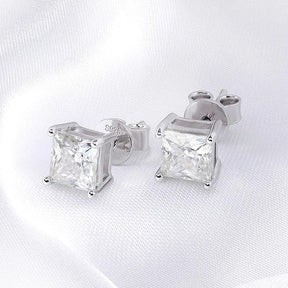 Brinco Solitário Princess com Moissanite – Prata 925