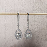 Brinco Gota Pera com Moissanite – Prata 925