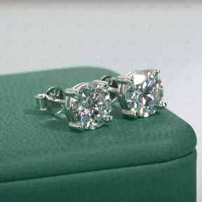 Brinco Solitário 4 Garras com Moissanite – Prata 925